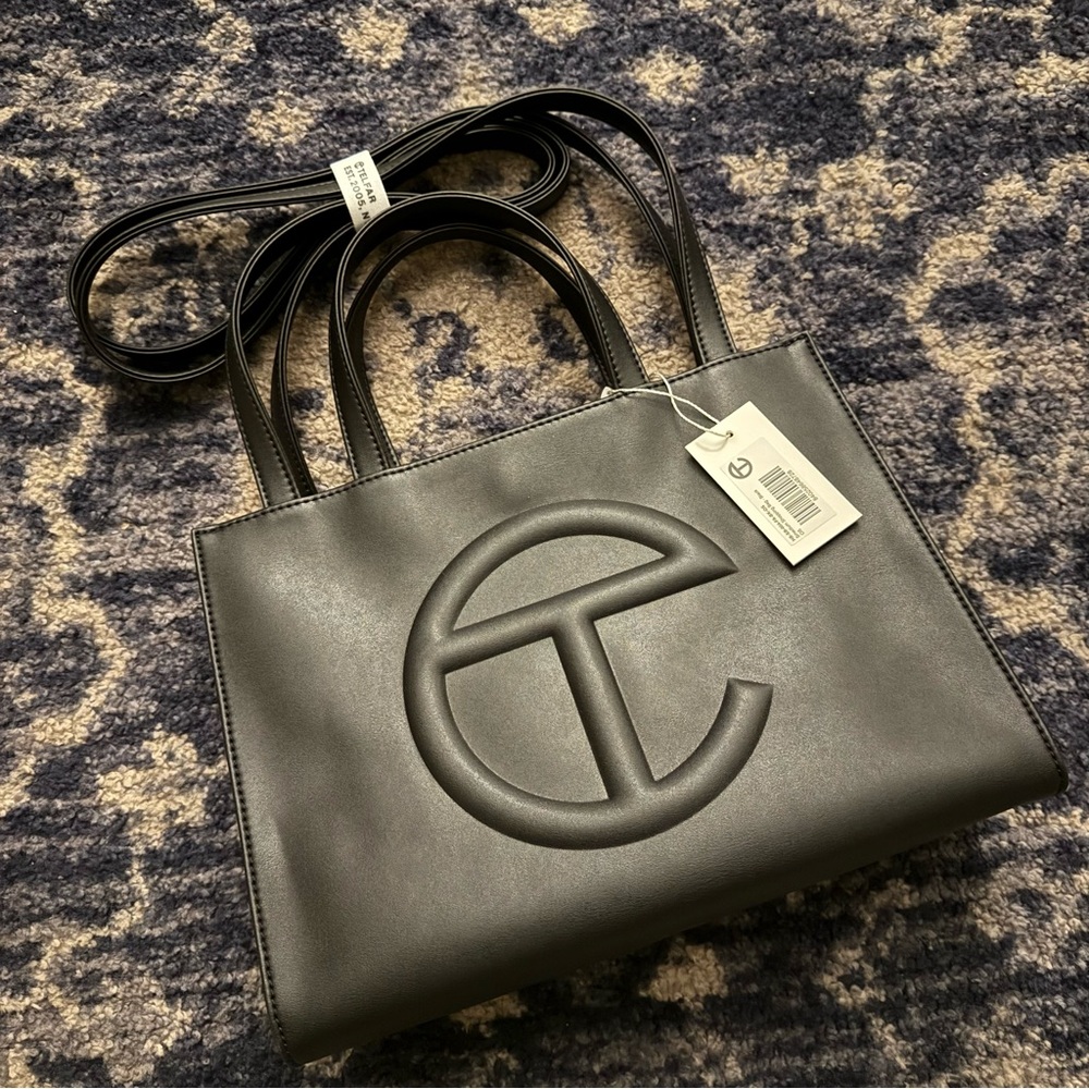 NWT Telfar shmedium bag